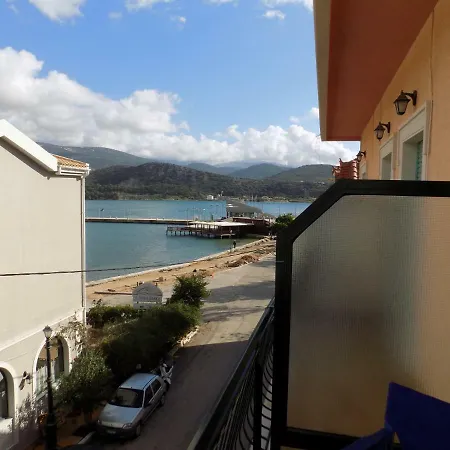 Marina Πανσιόν