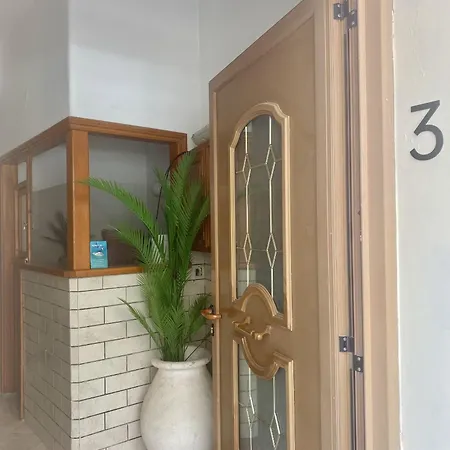 ゲストハウス Marina アルゴストリオン