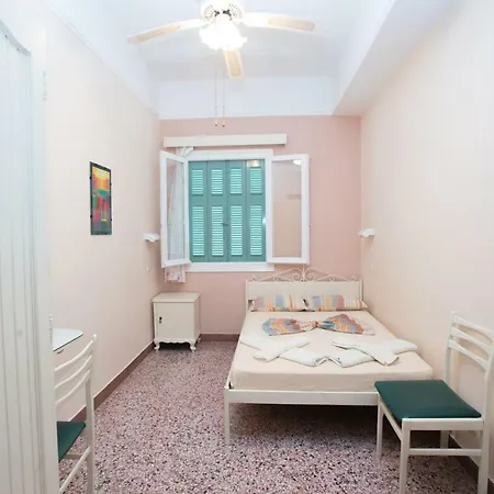 Marina 3* アルゴストリオン