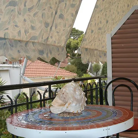 בית הארחה Marina 3*